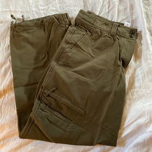 *Like New* ExOfficio BugsAway Hiking Cargo Pants